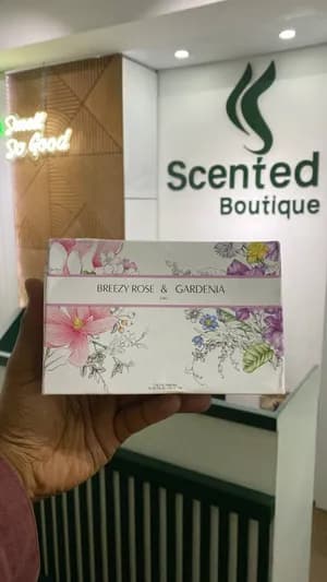 GARDENIA & BREEZY ROSE