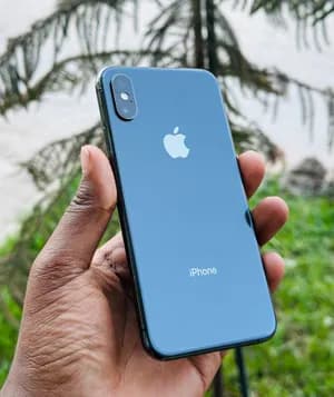 iPhone XS 64GB