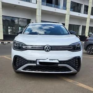 Volkswagen ID.6 Crozz Pro EV