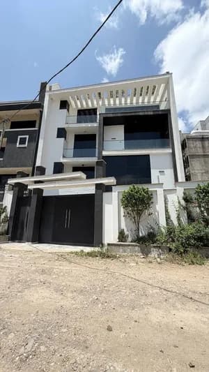 G+3 House for Sale at Ayat