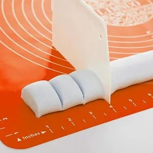 Reusable Non-Stick Silicon Baking Mat / Dough Mat