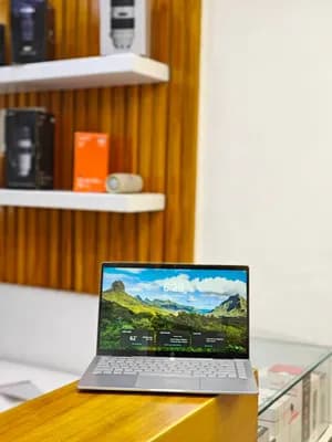 HP Pavilion x360 Laptop