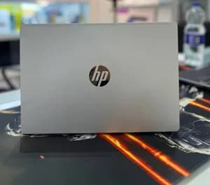 OmniBook 5 laptop 14