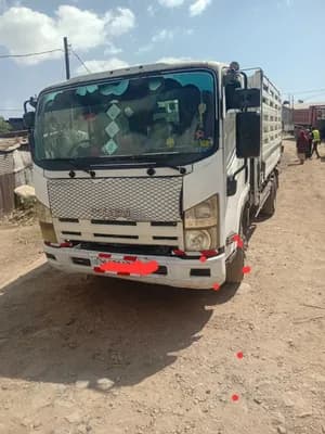Isuzu Obama Cargo Truck 2016