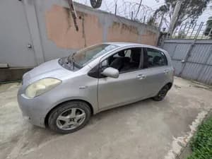 Toyota Yaris Manual 2010