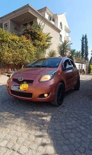 Toyota Yaris Compact 2010