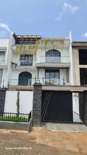 B+G+2 House Bole Bulbula 250sqm