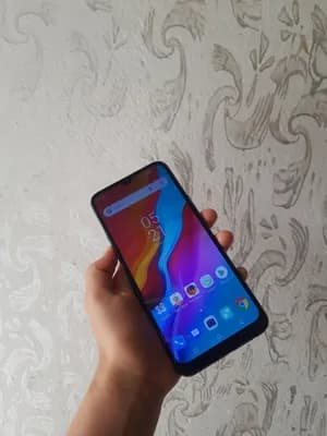 Infinix Hot 8 Lite 32GB