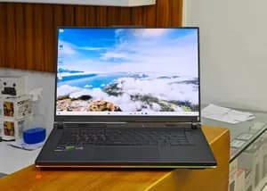 Asus ROG Strix i9 RTX 4060 Laptop