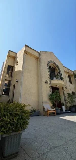 Modern 4 Bedroom House in Ayat