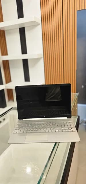 HP Notebook 15.6 Touch i5 Laptop