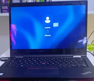Lenovo ThinkPad Yoga X390 Laptop