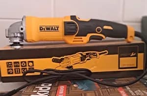 Dewalt Angle Grinder 1600W