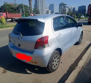 Toyota Yaris Compact 2010/11 1.0cc used