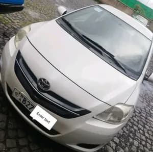 Toyota Yaris 2010 Automatic