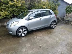 2007 Toyota Yaris Compact Manual