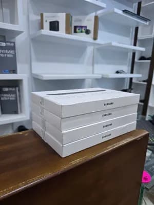 Samsung Tab A9+ 5G 128GB 8GB RAM 11 inch