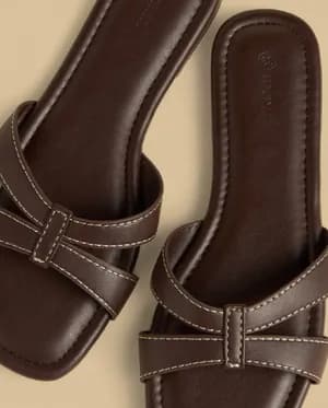 MAX slip on sandal