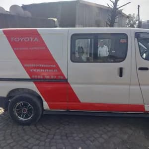 Toyota Hiace 2007 D4D used