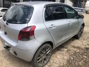 Yaris Compact