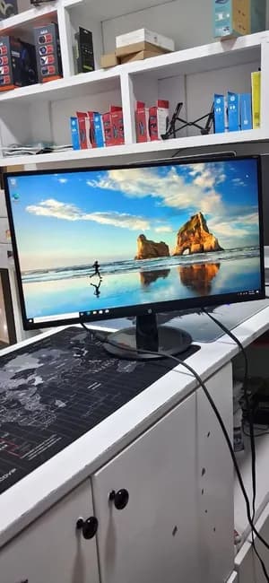 HP ProDesk 400 G5 Desktop