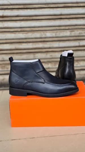 Chelsea boots