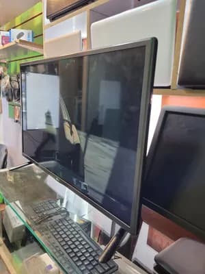 32 inch LG TV