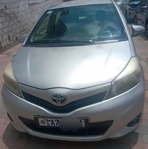 Toyota Yaris Compact 2012