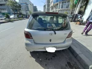 Toyota Vitz 2001
