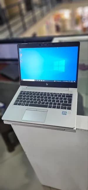 HP EliteBook 830 G5