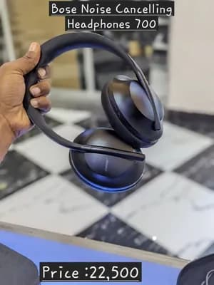 Bose Noise Cancelling Headphones 700