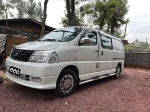 Toyota Hiace Half Van 2011