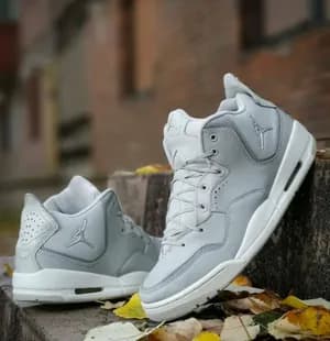 Jordan courtside 23