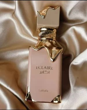 Lattafa Eclaire Vintage Radio Amber Perfumes