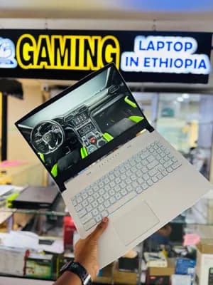 MSI SWORD 15 32GB RAM 1TERA SSD 15.6"