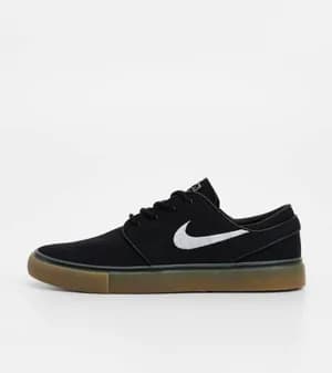 NIKE ZOOM
