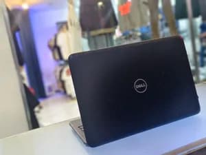Dell Latitude 32GB 128GB SSD 15.1 inch