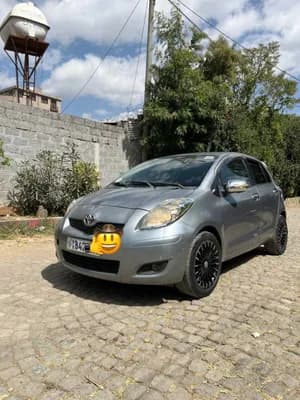 Toyota Yaris Compact 2010 Automatic