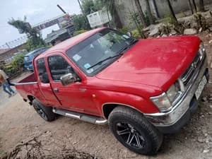Twin Cab Pickup Model 1999
