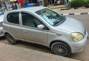 Toyota Vitz 2004 1.0L