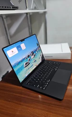 Apple MacBook Pro M5 16GB 512GB