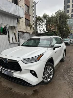 Toyota Highlander Hybrid 2023 SUV