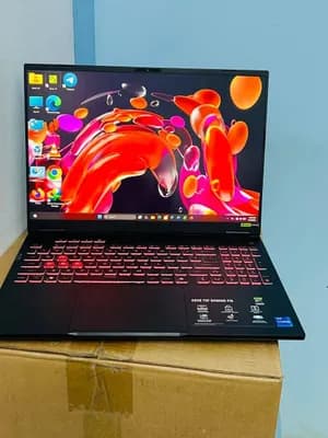 Asus TUF 16 i7-14900HX 32GB RTX 5060