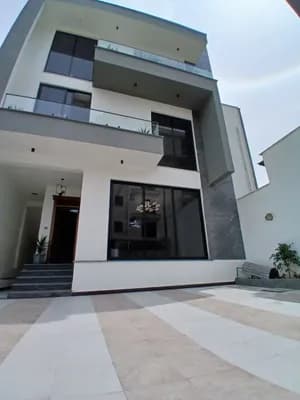 5 Bedroom House in Gurd Shola