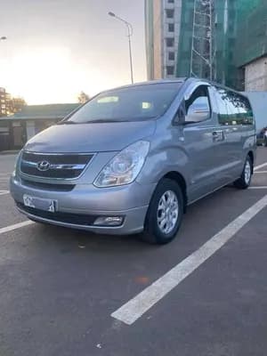 Hyundai Grand Starex 2015 2.5L