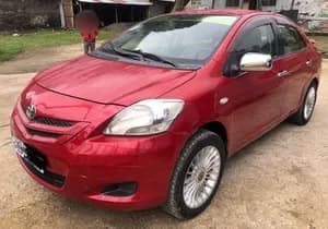 Toyota Yaris Belta 2006