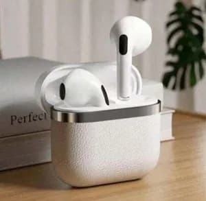Pro 4 Wireless Earphone