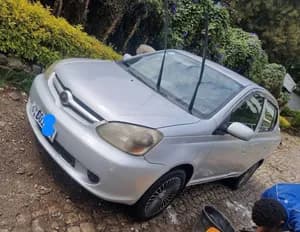 Toyota Platz 2004 Automatic
