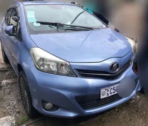 Toyota Yaris Compact 2012 Automatic