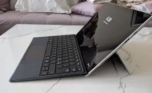 Microsoft Surface Pro 7